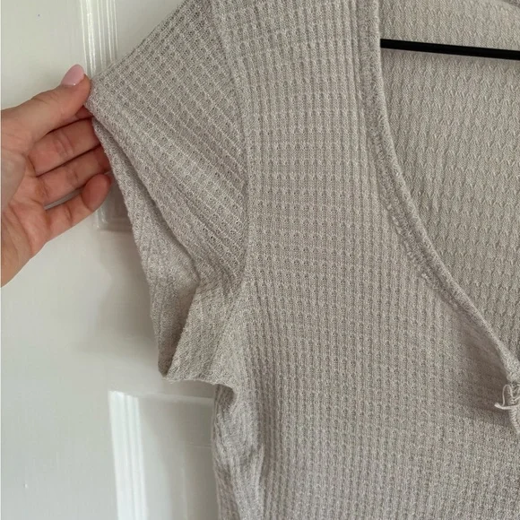 Free People One of the Girls Henley top - Picture 5 of 7